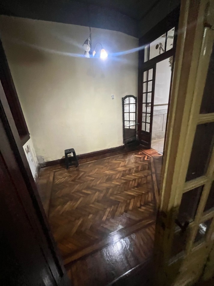 VENTA PH 4 AMBIENTES AL FRENTE PATIO CUBIERTO 