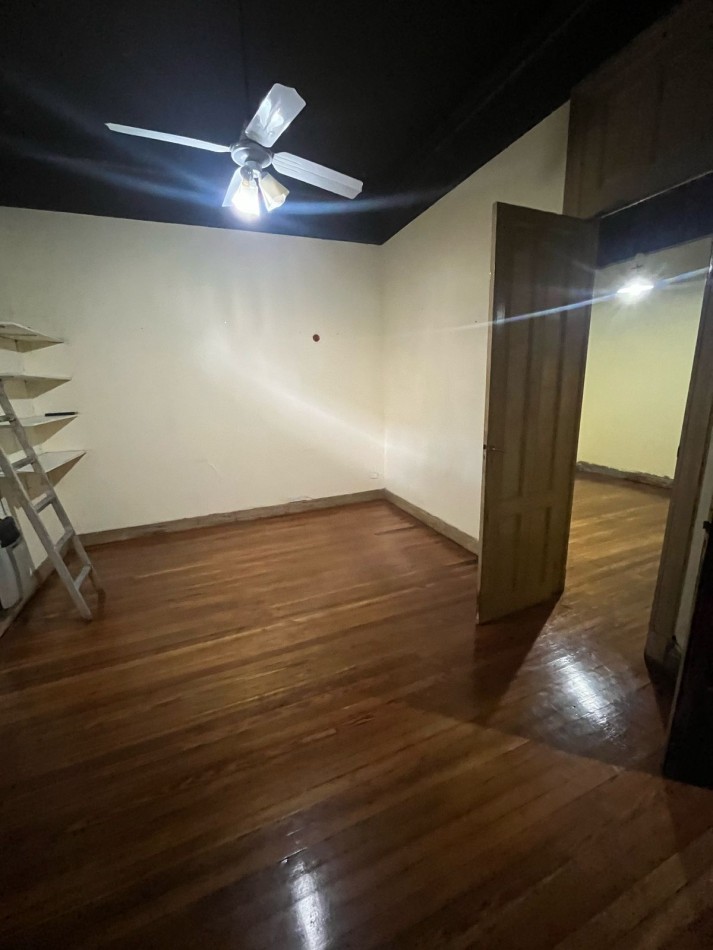 VENTA PH 4 AMBIENTES AL FRENTE PATIO CUBIERTO 