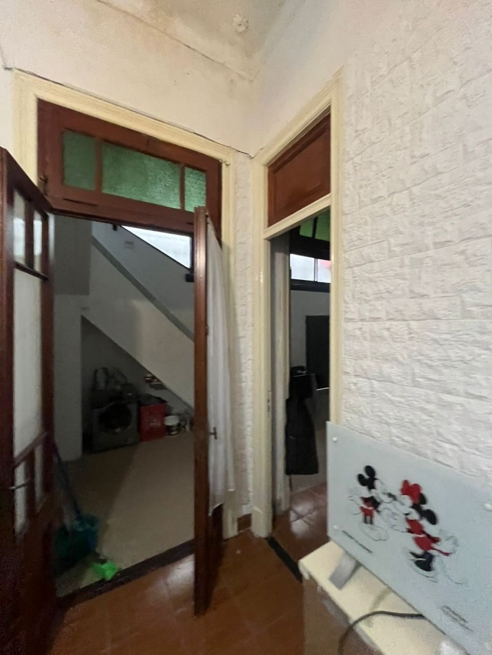 VENTA PH 6 AMBIENTES C/LOCAL COMERCIAL MUY BUENA UBICACION ***SIN EXPENSAS *** 