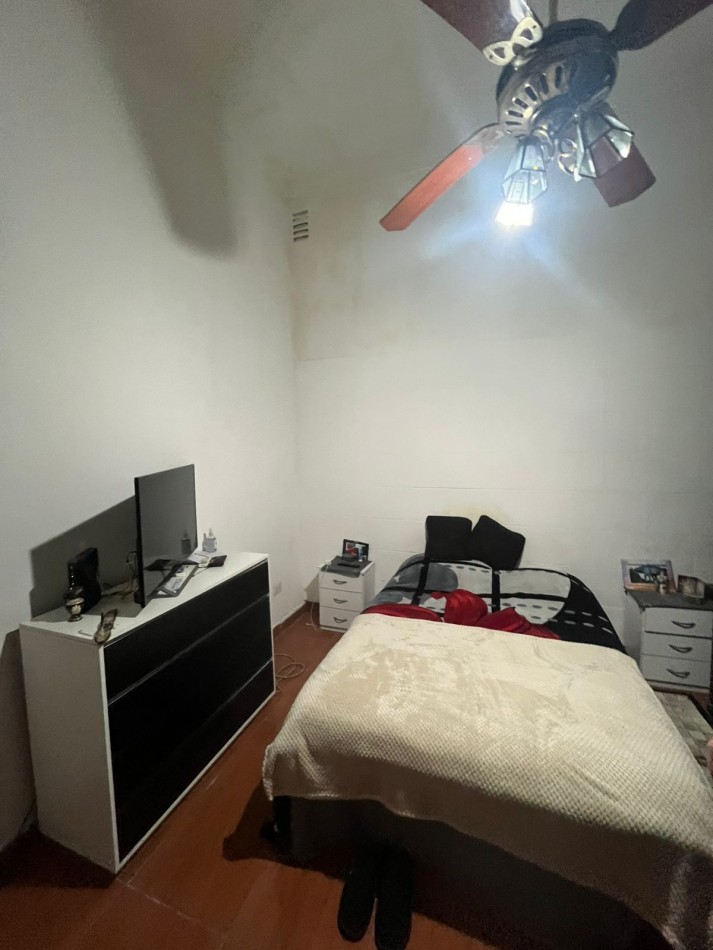 VENTA PH 6 AMBIENTES C/LOCAL COMERCIAL MUY BUENA UBICACION ***SIN EXPENSAS *** 