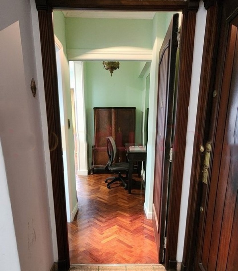 EXCELENTE MONOAMBIENTE AMPLIO ESTILO ANTIGUO ****APTO CREDITO BANCARIO****