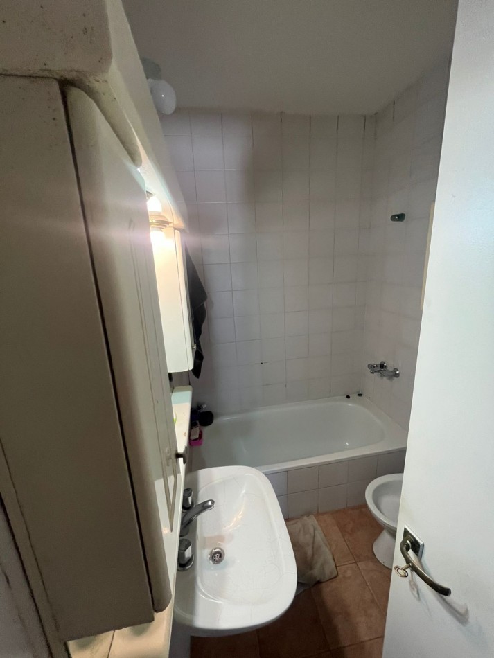 Triplex 5 amb. Con Cochera Quincho Y Parrilla Oferta !!!