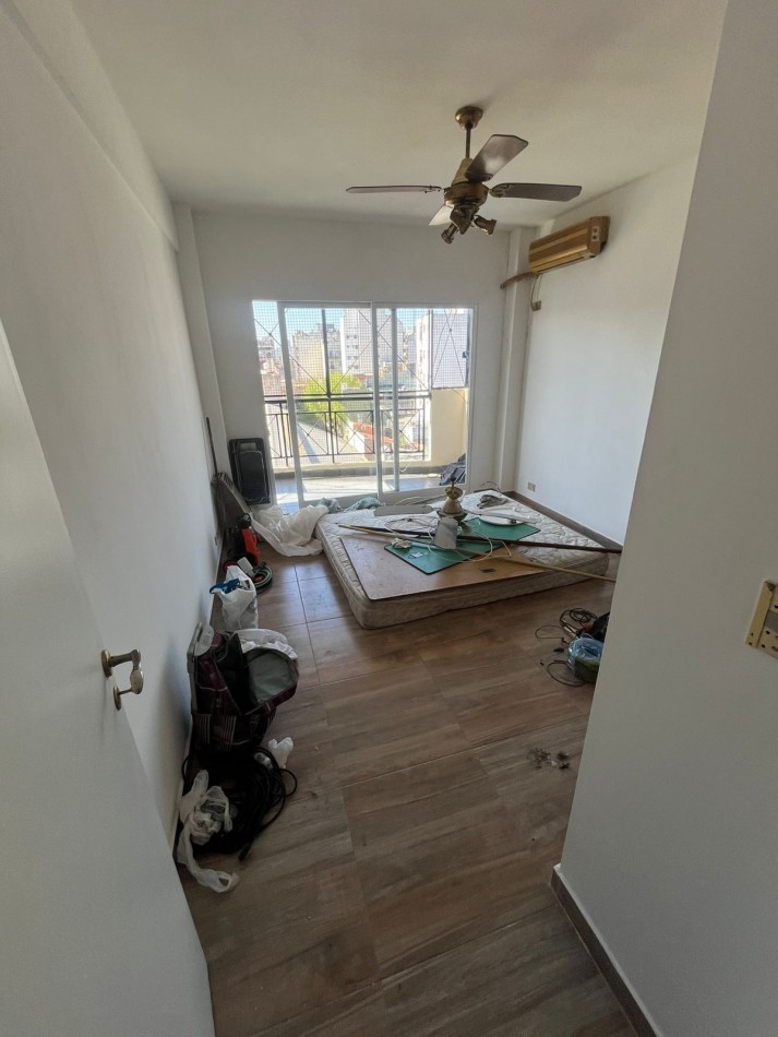 Triplex 5 amb. Con Cochera Quincho Y Parrilla Oferta !!!