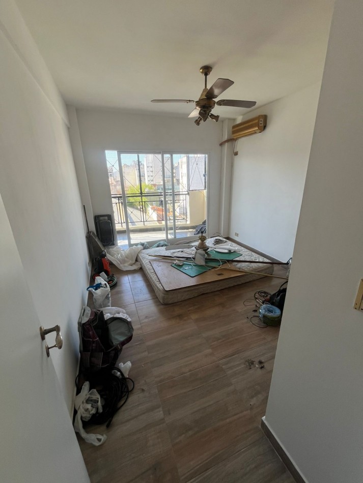 Triplex 5 amb. Con Cochera Quincho Y Parrilla Oferta !!!