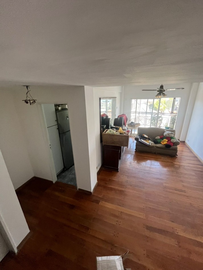 Triplex 5 amb. Con Cochera Quincho Y Parrilla Oferta !!!