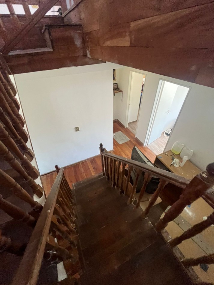 Triplex 5 amb. Con Cochera Quincho Y Parrilla Oferta !!!