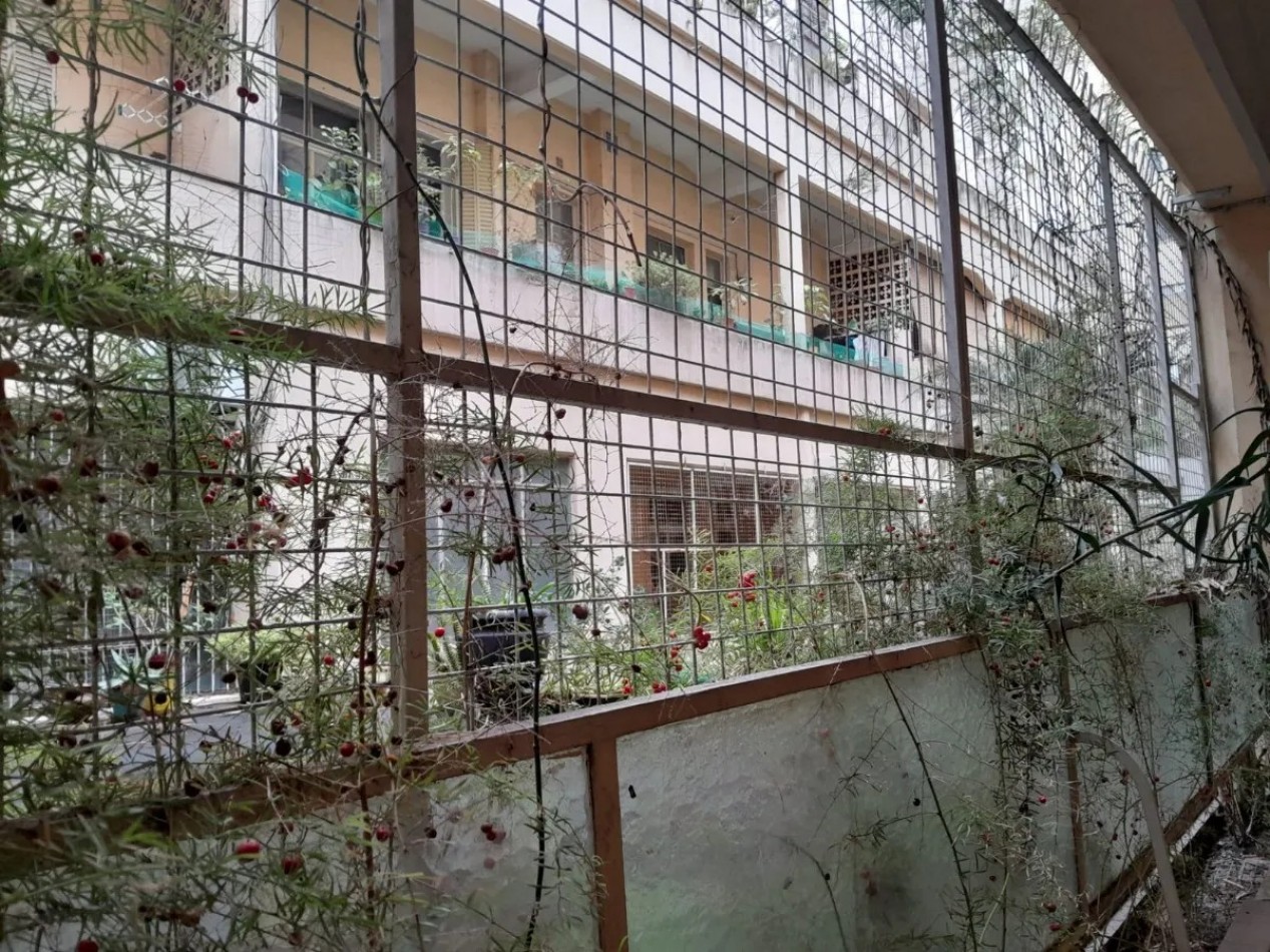 VENTA 2 AMBIENTES AMPLIOS EN PB CON BAULERA EXCELENTE UBICACION APTO PROFESIONAL ***APTO CREDITO BANCARIO***