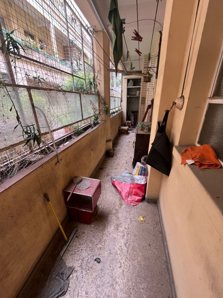 VENTA 2 AMBIENTES AMPLIOS EN PB CON BAULERA EXCELENTE UBICACION APTO PROFESIONAL ***APTO CREDITO BANCARIO***