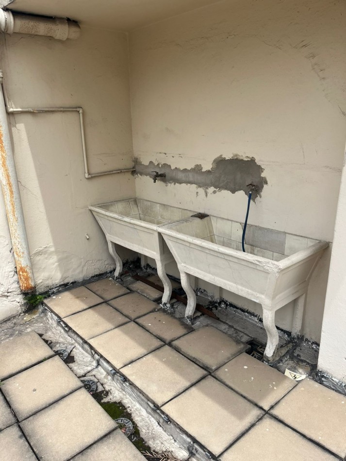 VENTA 2 AMBIENTES AMPLIOS EN PB CON BAULERA EXCELENTE UBICACION APTO PROFESIONAL ***APTO CREDITO BANCARIO***