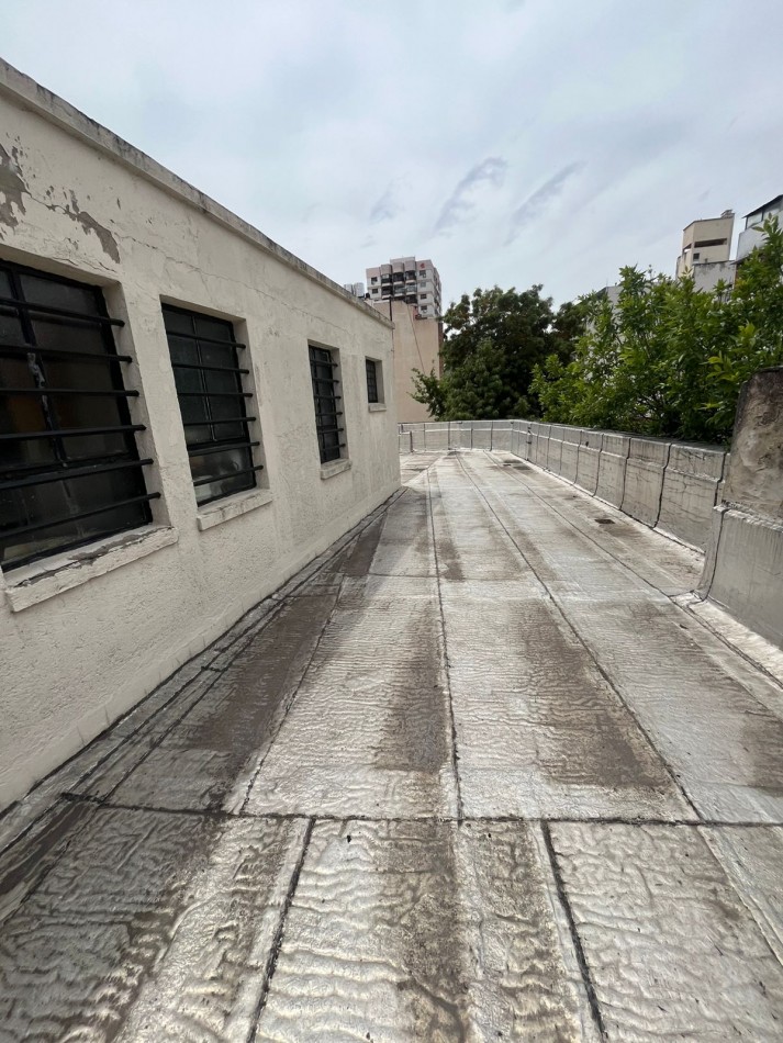 VENTA 2 AMBIENTES AMPLIOS EN PB CON BAULERA EXCELENTE UBICACION APTO PROFESIONAL ***APTO CREDITO BANCARIO***