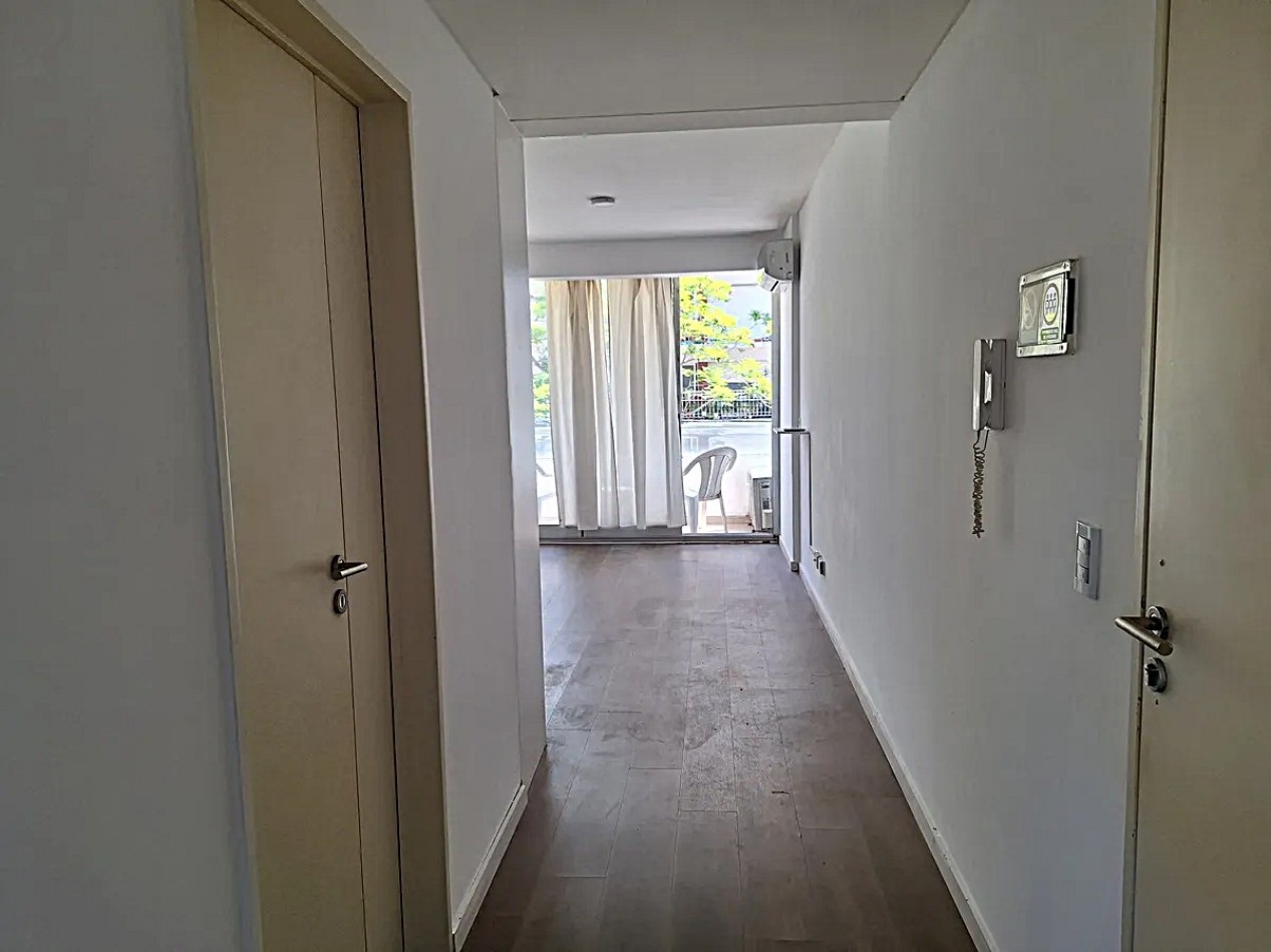 Depto 2 Ambientes  Frente. Muy Luminoso. Balcon , Amenites ****APTO CREDITO BANCARIO****