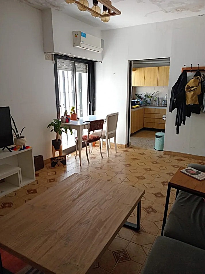 Casa 4 Ambientes Lote Propio 228 M², 124 M² Cubiertos, Cochera, Patio Y Terraza 