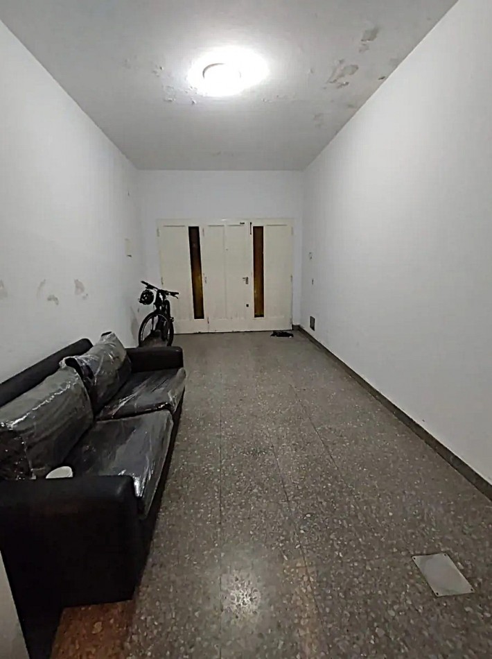 Casa 4 Ambientes Lote Propio 228 M², 124 M² Cubiertos, Cochera, Patio Y Terraza 