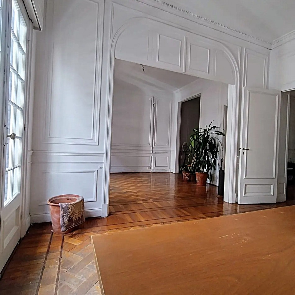 Semipiso de 5 ambientes ESTILO FRANCES 