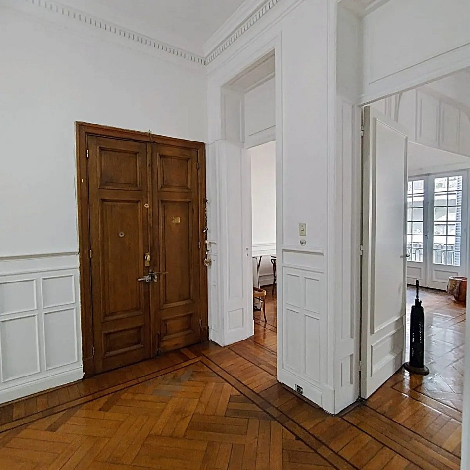 Semipiso de 5 ambientes ESTILO FRANCES 