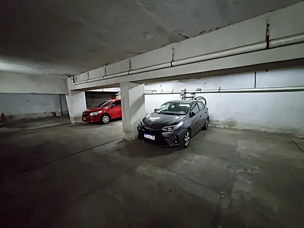 PH 3 Ambientes Con Cochera, Patio y Baulera En Caballito apto profesional ****APTO CREDITO BANCARIO****