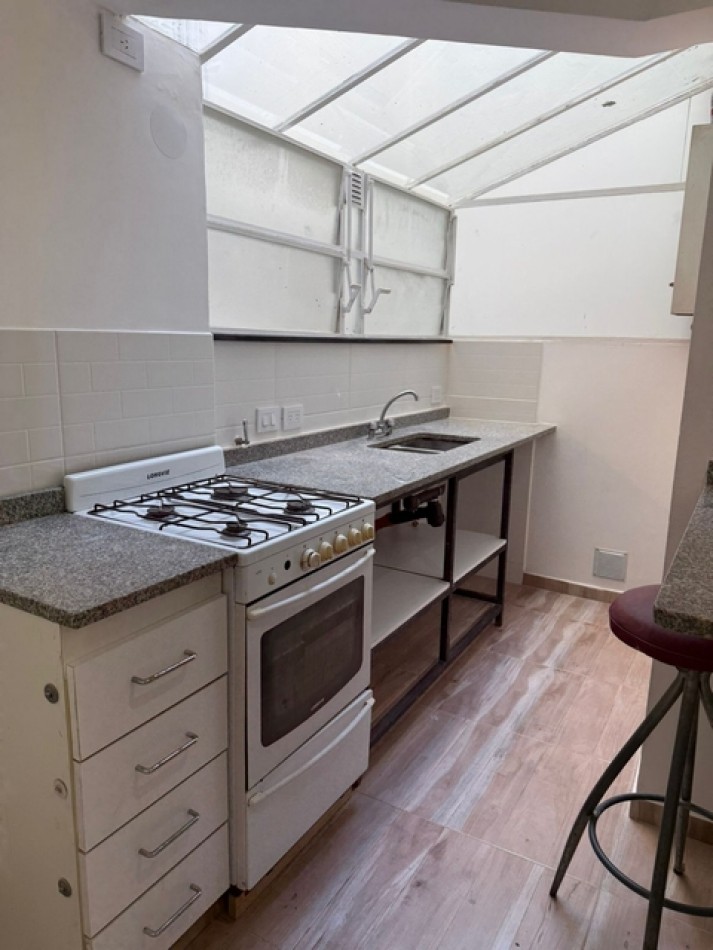 Excelente 3 ambientes balcon al frente luminoso **APTO CREDITO BANCARIO**