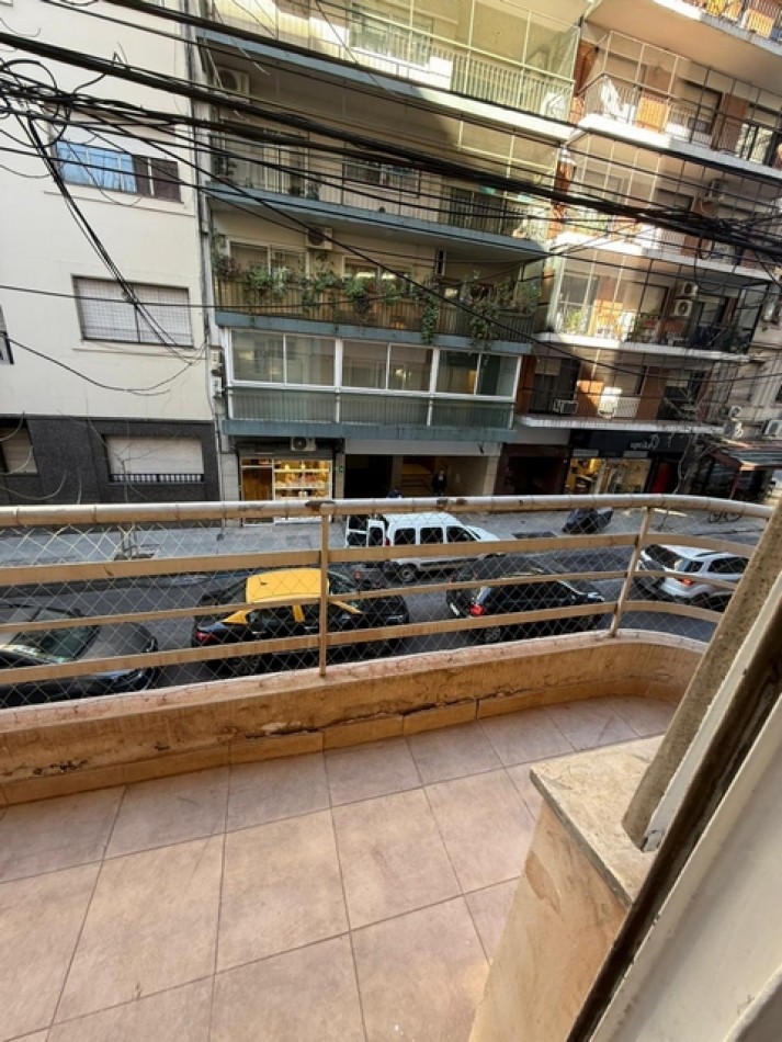 Excelente 3 ambientes balcon al frente luminoso **APTO CREDITO BANCARIO**