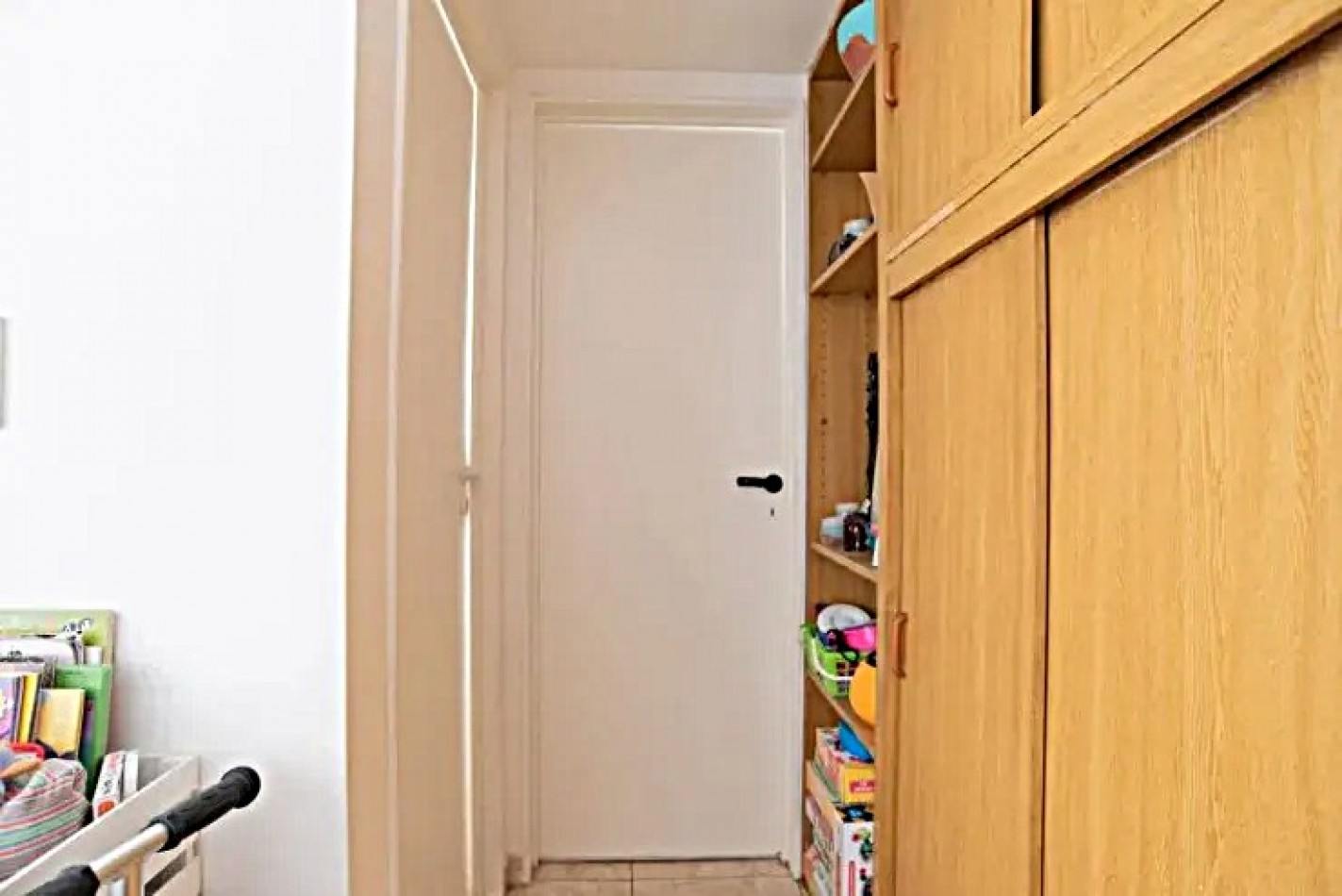 VENTA 2 AMBIENTES SEMIPISO CONTRAFRENTE RECICLADO A NVO. ***APTO CREDITO BANCARIO***