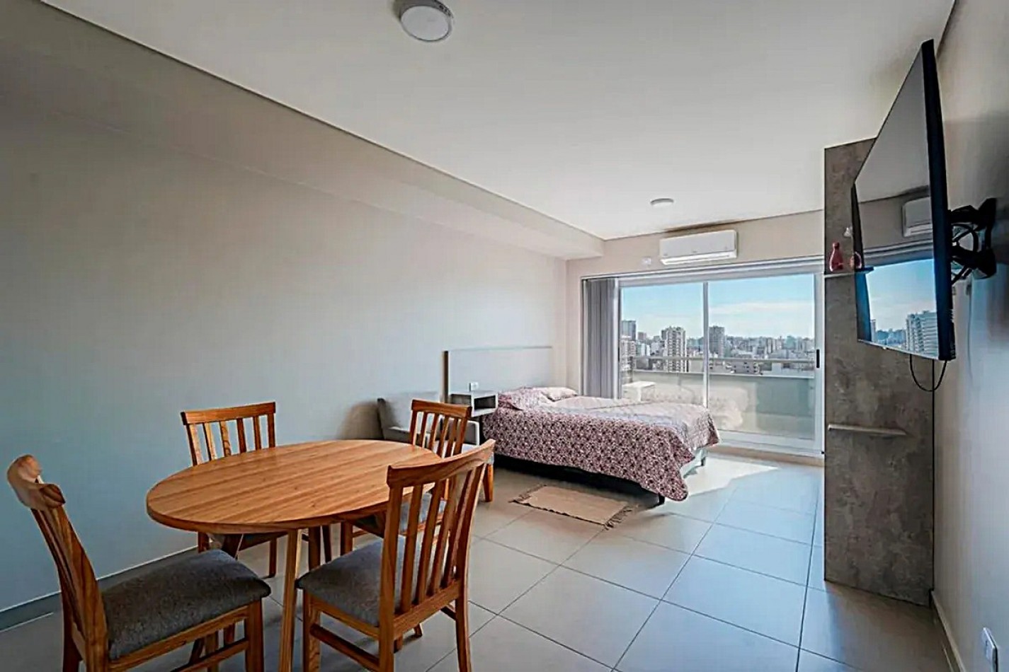 VENTA MONOAMBIENTE AL FRENTE BALCON ***APTO CREDITO BANCARIO*** PILETA, GYM, PARRILLA, SUM 