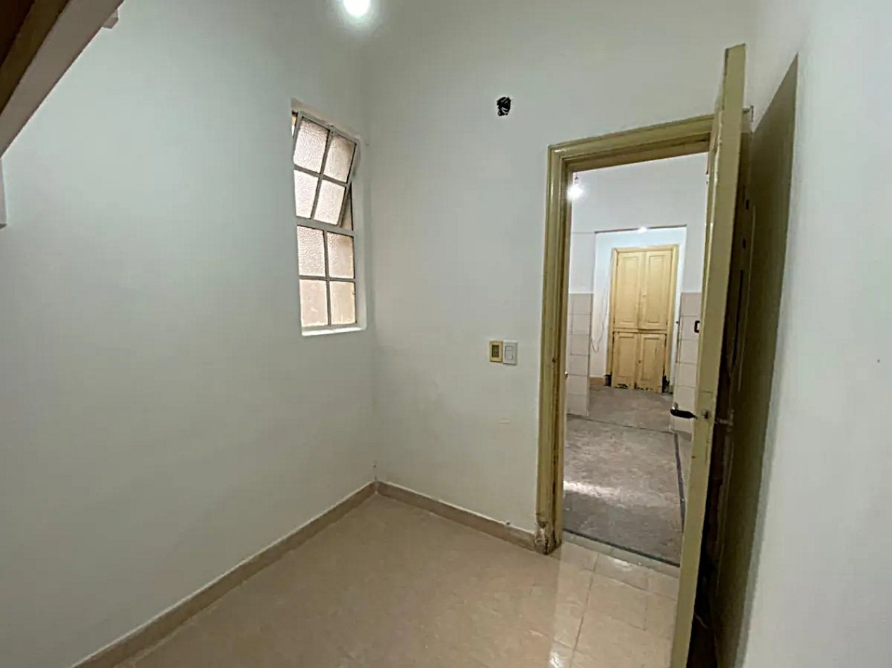 PH 3 AMBIENTES ESTILO ANTIGUO A RECICLAR ***APTO CREDITO BANCARIO*** 