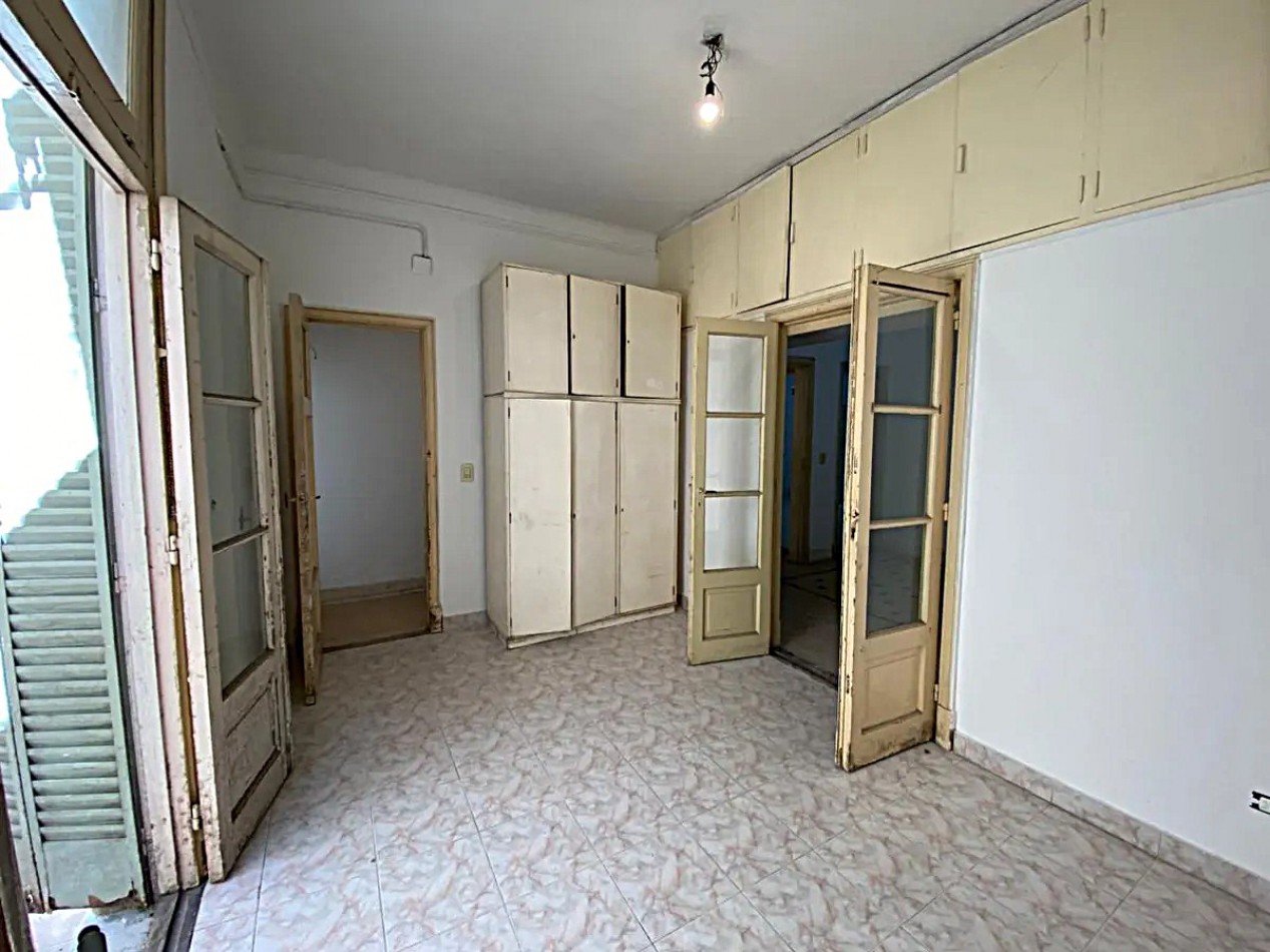 PH 3 AMBIENTES ESTILO ANTIGUO A RECICLAR ***APTO CREDITO BANCARIO*** 