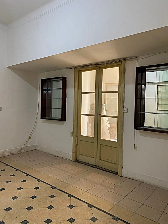 PH 3 AMBIENTES ESTILO ANTIGUO A RECICLAR ***APTO CREDITO BANCARIO*** 