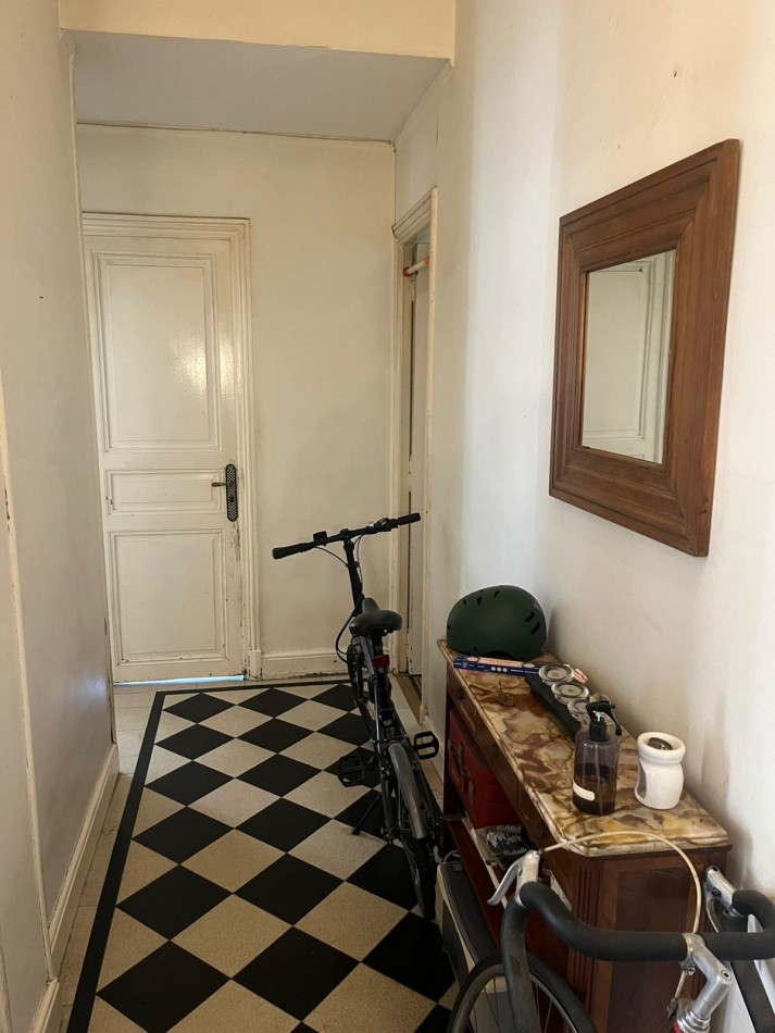 VENTA DEPARTAMENTO 4 AMBIENTES SEMIPISO ESTILO FRANCES EN EXCELENTE ESQUINA ****APTO CREDITO BANCARIO***