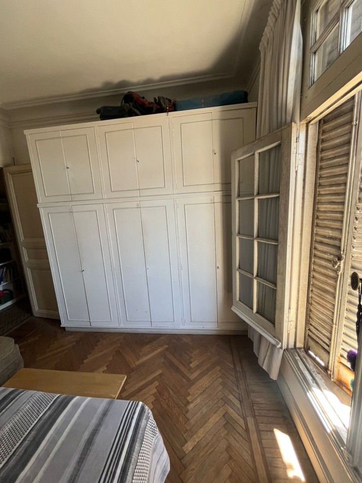 VENTA DEPARTAMENTO 4 AMBIENTES SEMIPISO ESTILO FRANCES EN EXCELENTE ESQUINA ****APTO CREDITO BANCARIO***