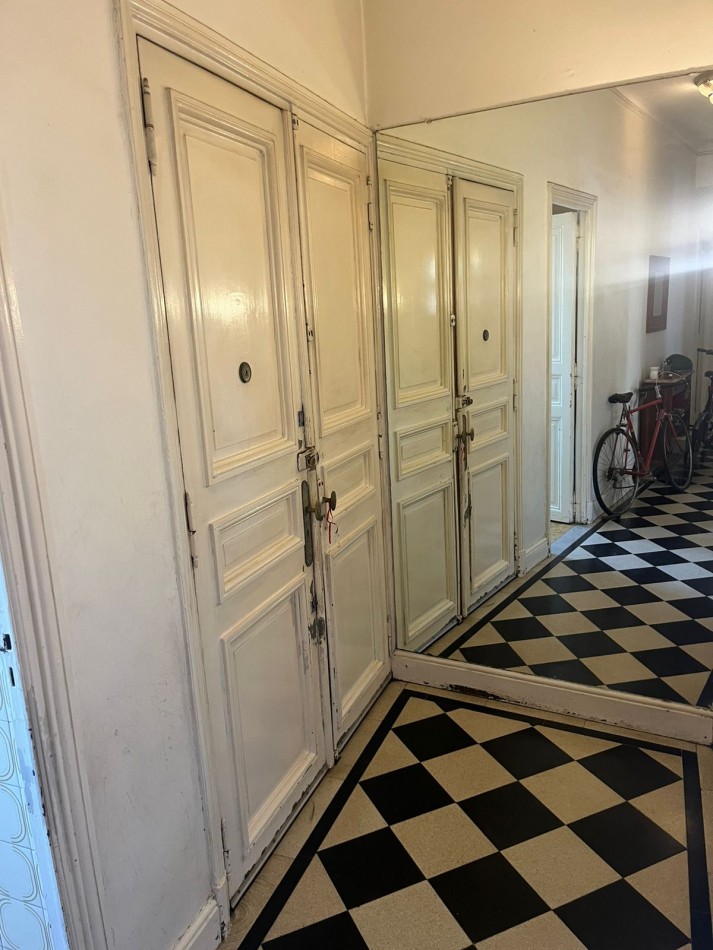 VENTA DEPARTAMENTO 4 AMBIENTES SEMIPISO ESTILO FRANCES EN EXCELENTE ESQUINA ****APTO CREDITO BANCARIO***