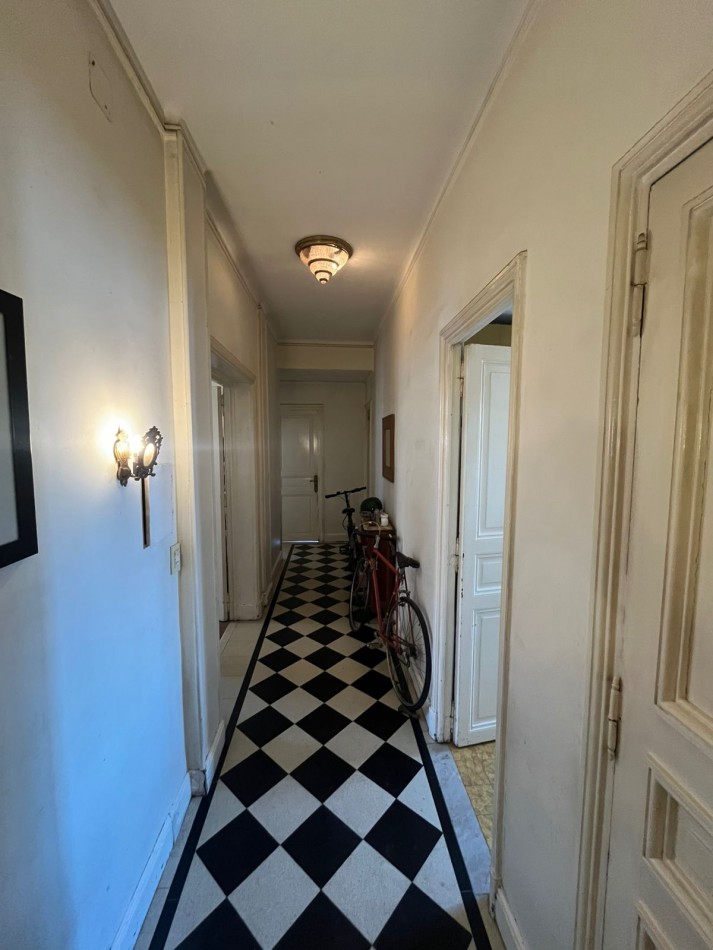 VENTA DEPARTAMENTO 4 AMBIENTES SEMIPISO ESTILO FRANCES EN EXCELENTE ESQUINA ****APTO CREDITO BANCARIO***