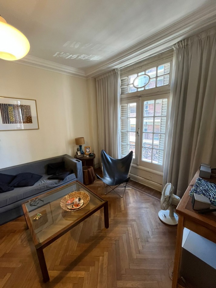 VENTA DEPARTAMENTO 4 AMBIENTES SEMIPISO ESTILO FRANCES EN EXCELENTE ESQUINA ****APTO CREDITO BANCARIO***