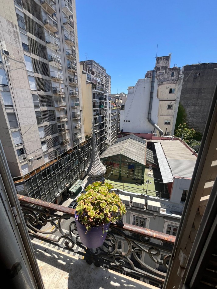 VENTA DEPARTAMENTO 4 AMBIENTES SEMIPISO ESTILO FRANCES EN EXCELENTE ESQUINA ****APTO CREDITO BANCARIO***