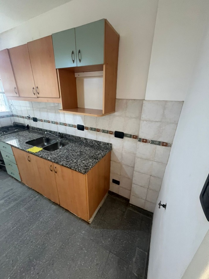 VENTA 2 AMBIENTES LUMINOSO CON LAVADERO INDEPENDIENTE ***APTO CREDITO BANCARIO*** BAJAS EXPENSAS 