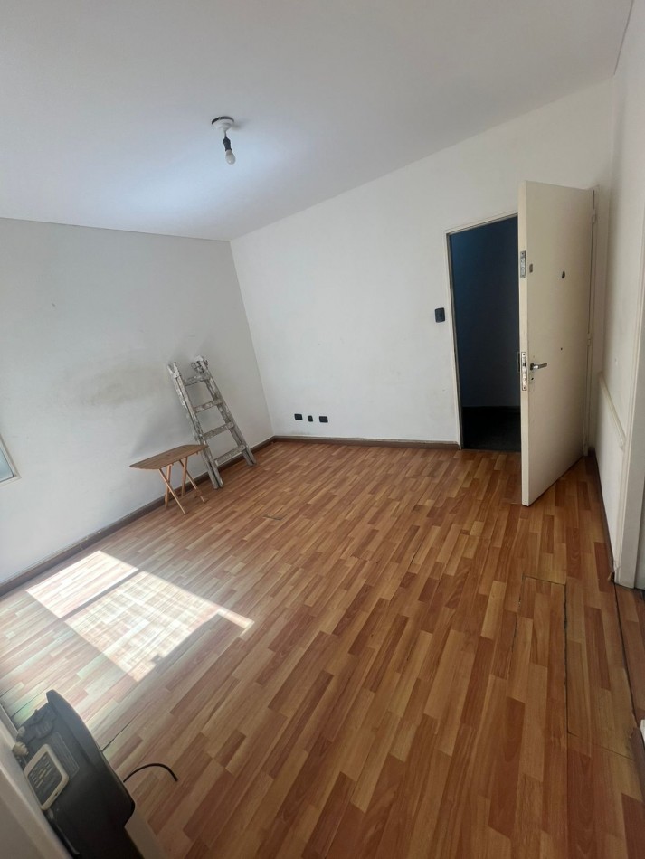 VENTA 2 AMBIENTES LUMINOSO CON LAVADERO INDEPENDIENTE ***APTO CREDITO BANCARIO*** BAJAS EXPENSAS 