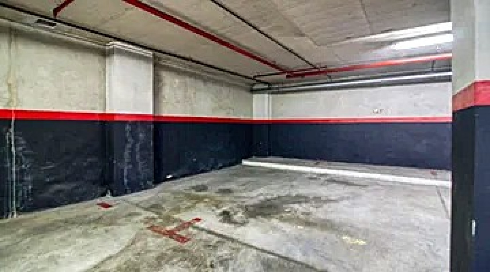 HERMOSO MONOAMBIENTE ZONA CENTRO EN ALTURA CON COCHERA FIJA Y AMENITIES ***APTO CREDITO BANCARIO***