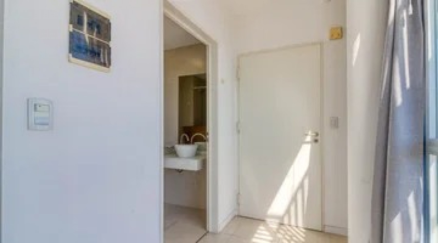 HERMOSO MONOAMBIENTE ZONA CENTRO EN ALTURA CON COCHERA FIJA Y AMENITIES ***APTO CREDITO BANCARIO***
