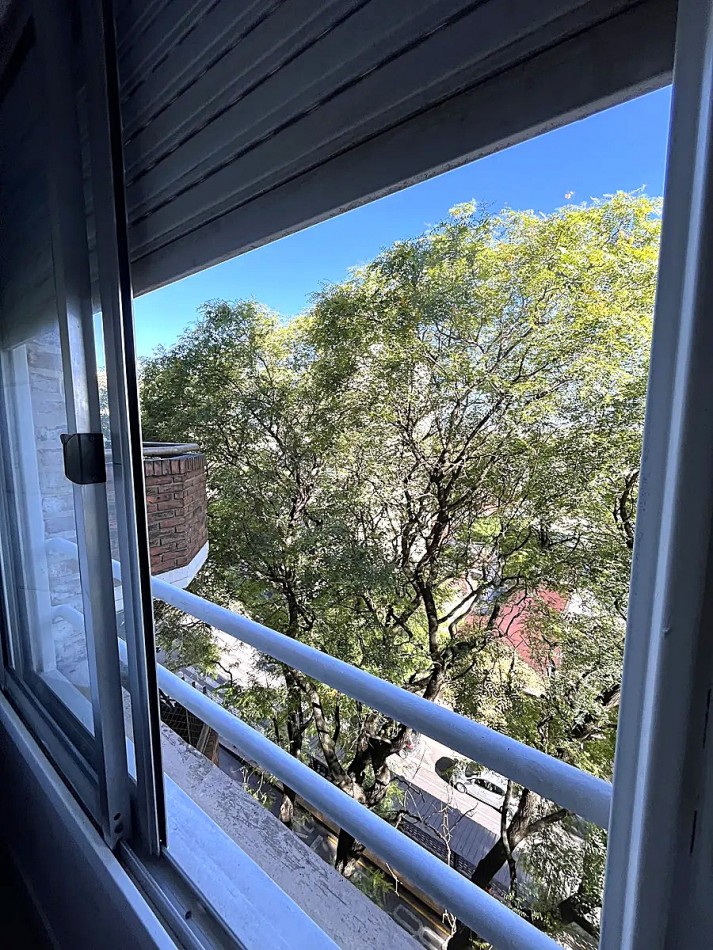 Venta 3 ambientes al frente con Balcon ****APTO CREDITO BANCARIO****