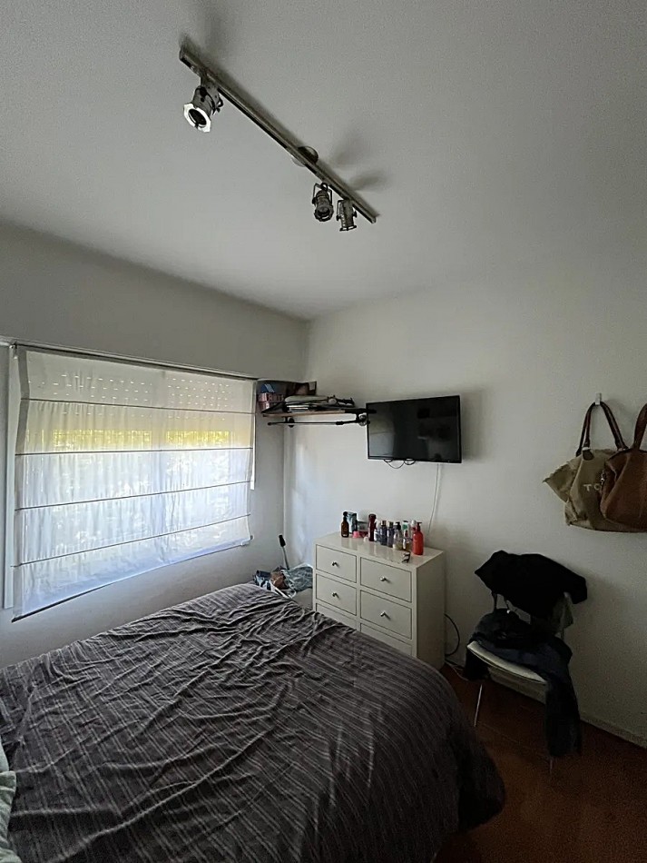 Venta 3 ambientes al frente con Balcon ****APTO CREDITO BANCARIO****