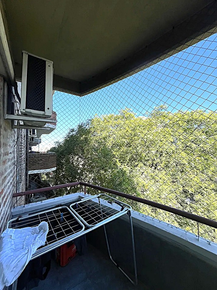 Venta 3 ambientes al frente con Balcon ****APTO CREDITO BANCARIO****