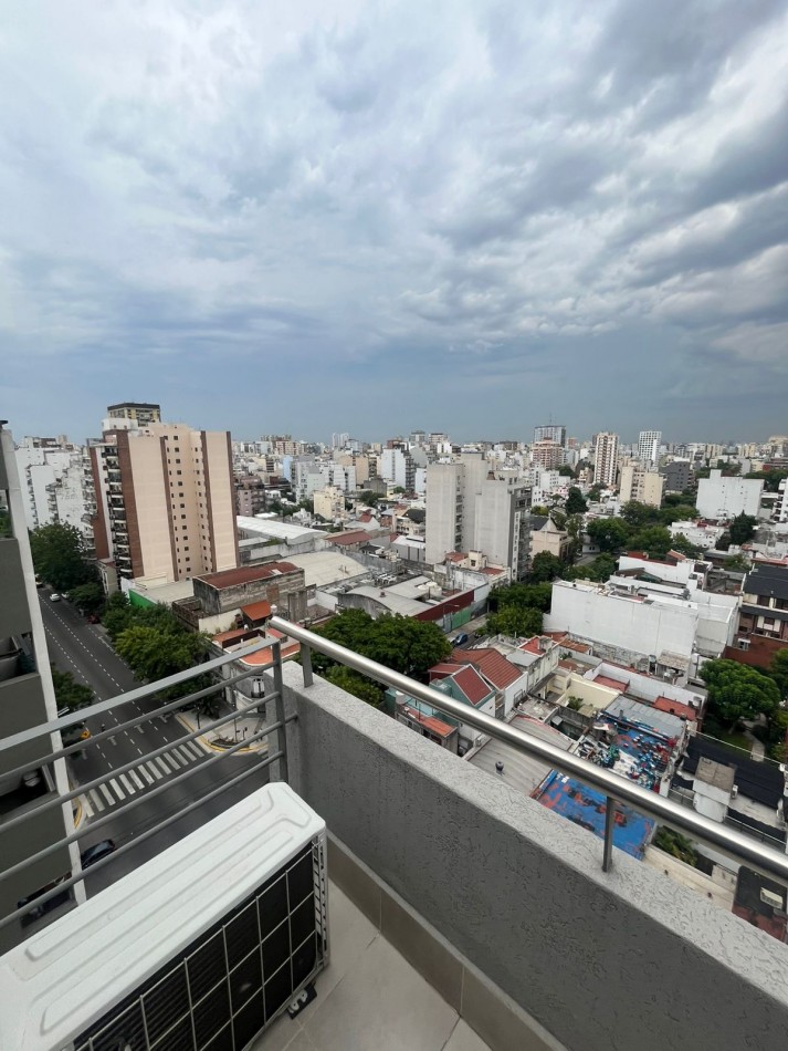 VENTA MONOAMBIENTE AL FRENTE BALCON ***APTO CREDITO BANCARIO*** PILETA, GYM, PARRILLA, SUM 