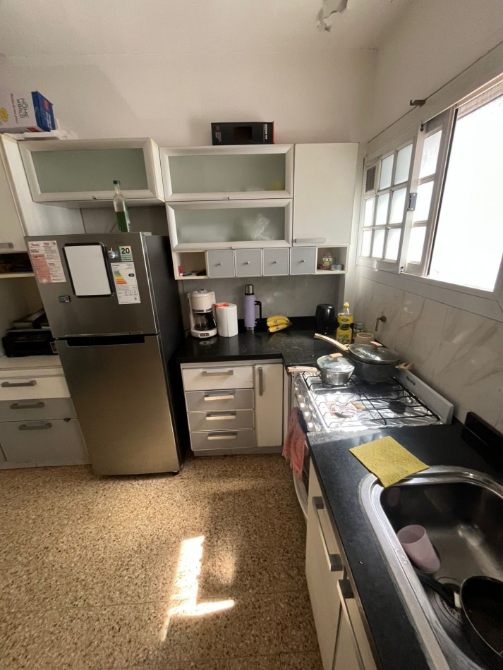 VENTA 3 AMBIENTES CON BALCON AL FRENTE Y LAVADERO EXCELENTE UBICACION ****APTO CREDITO BANCARIO****