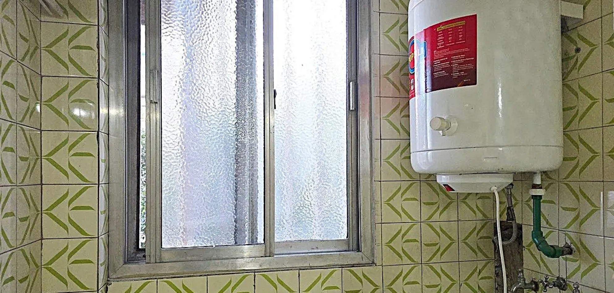 VENTA 2 AMBIENTES AL FRENTE CON BALCON Y LAVADERO CERCA DE TODO ***APTO CREDITO BANCARIO***