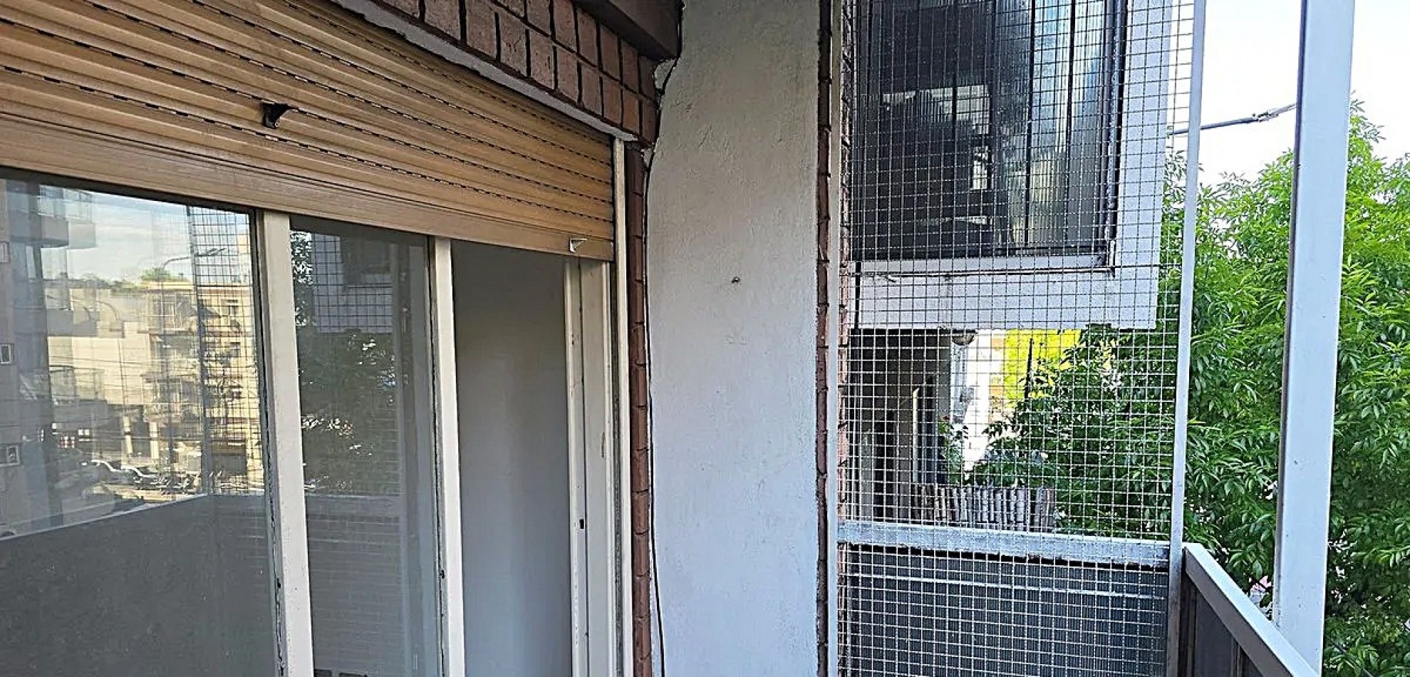 VENTA 2 AMBIENTES AL FRENTE CON BALCON Y LAVADERO CERCA DE TODO ***APTO CREDITO BANCARIO***
