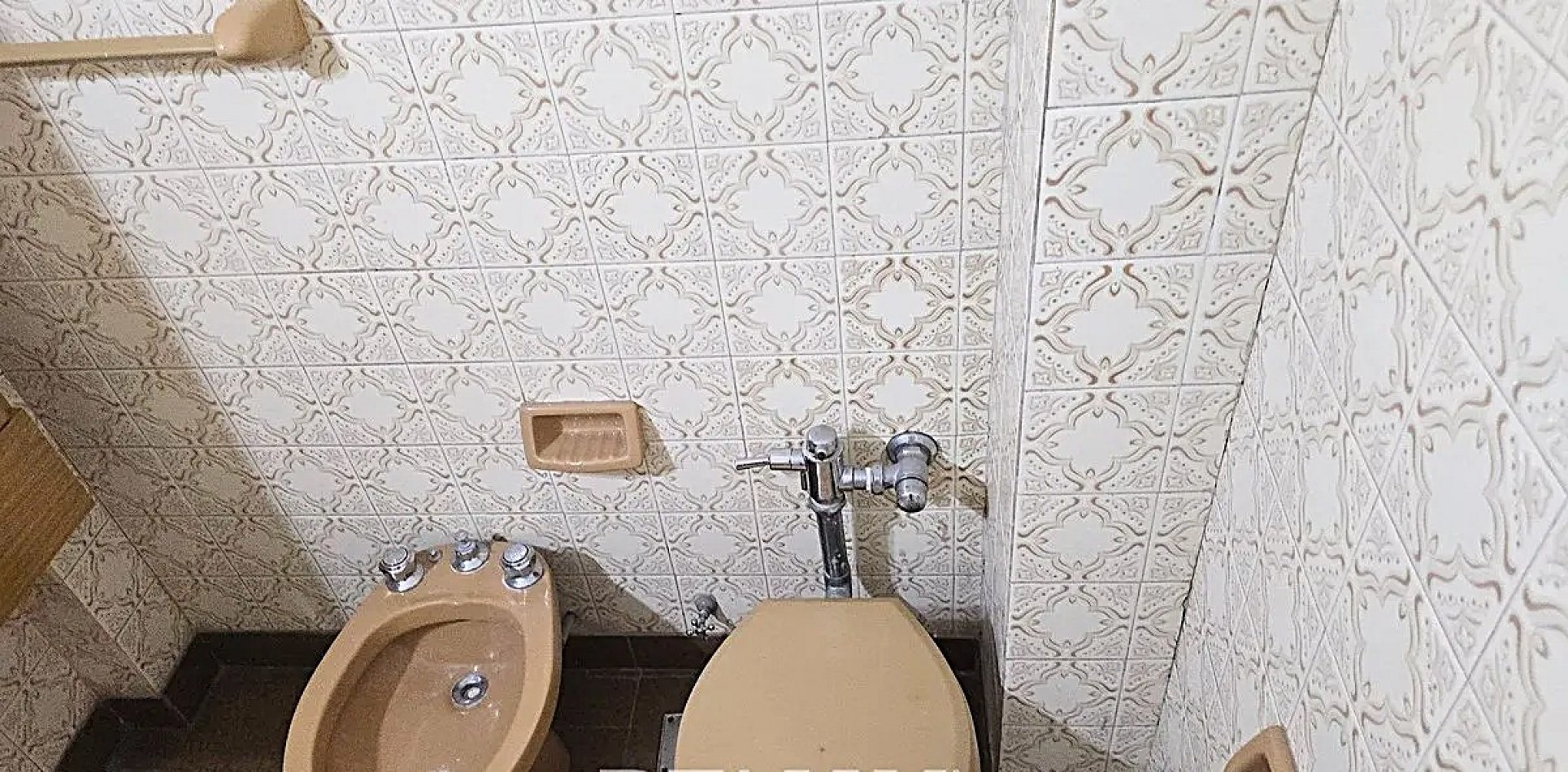 VENTA 2 AMBIENTES AL FRENTE CON BALCON Y LAVADERO CERCA DE TODO ***APTO CREDITO BANCARIO***