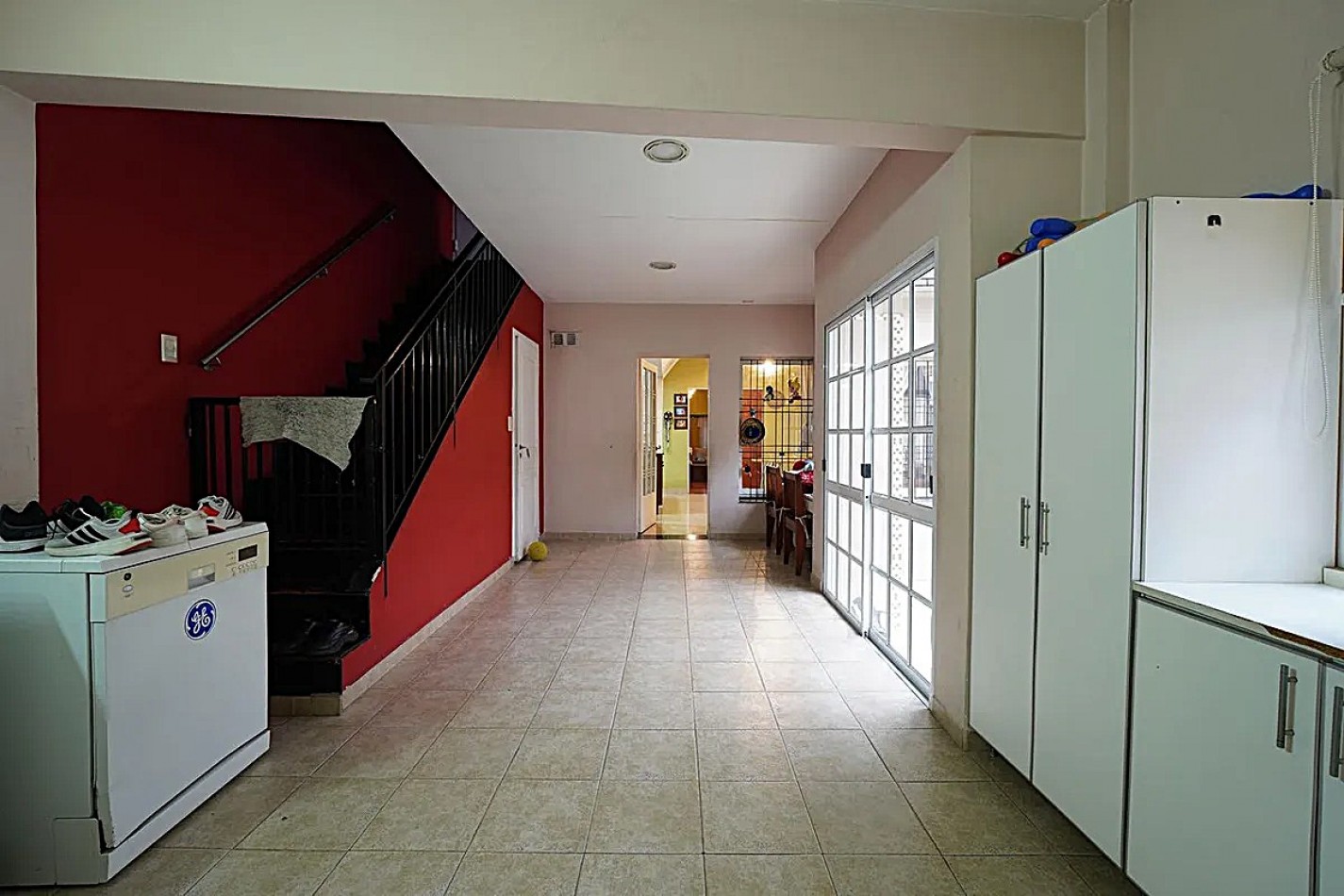 VENTA CASA CON PILETA 6 AMBIENTES EN CABALLITO ****APTO CREDITO BANCARIO**** 