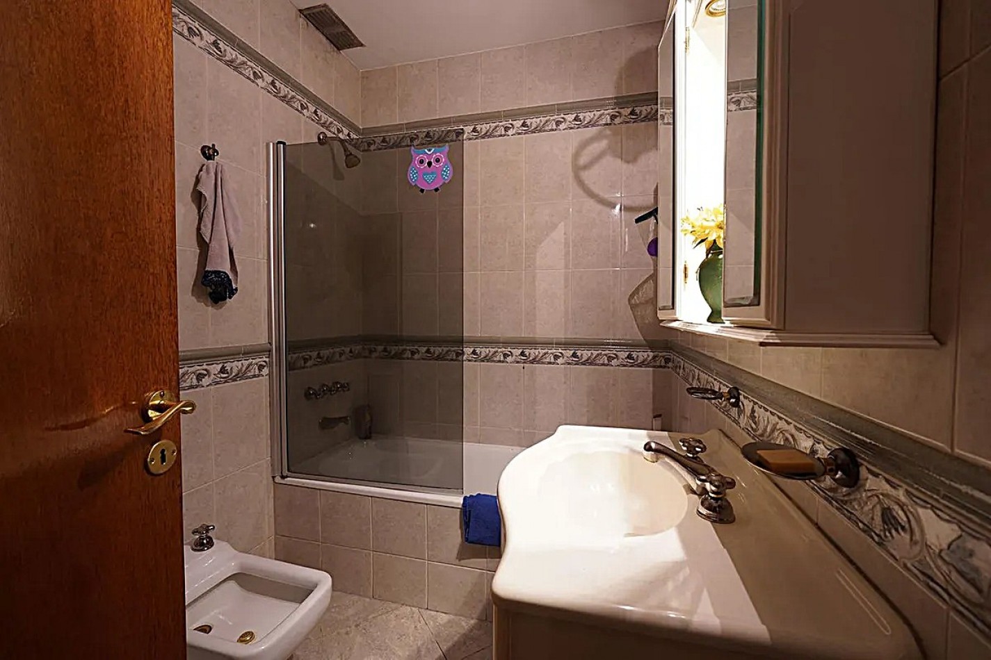 VENTA CASA CON PILETA 6 AMBIENTES EN CABALLITO ****APTO CREDITO BANCARIO**** 