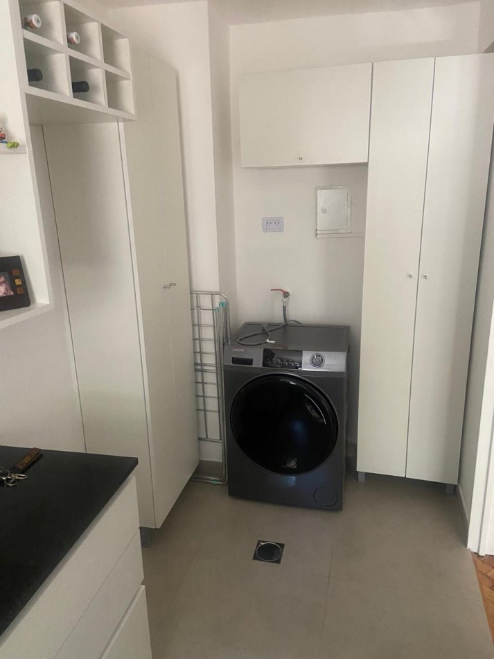 HERMOSO 2 ambientes RECICLADO a nuevo con balcon al frente ***APTO CREDITO BANCARIO***