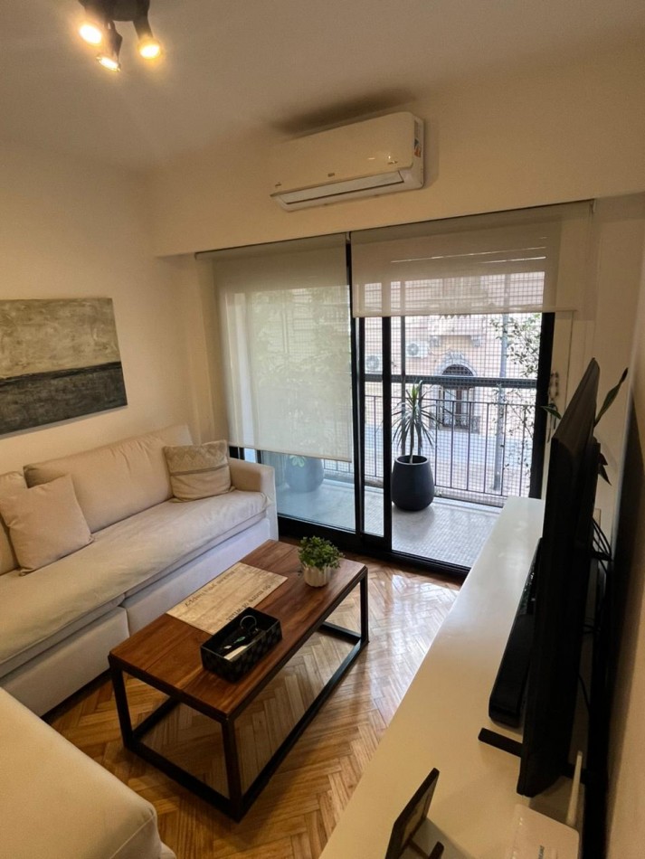 HERMOSO 2 ambientes RECICLADO a nuevo con balcon al frente ***APTO CREDITO BANCARIO***