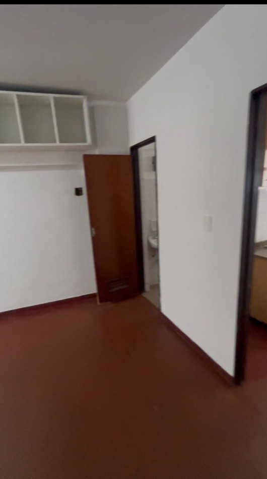 Se alquila Monoambiente SIN EXPENSAS amplio con seguro de caucion 